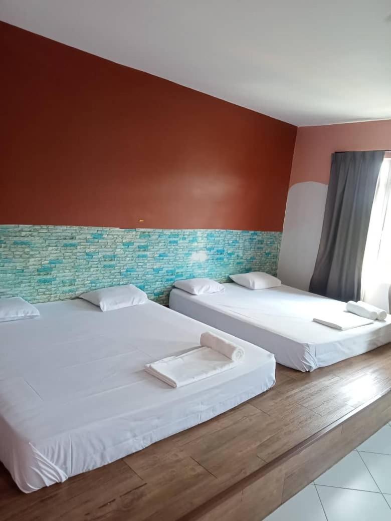 Aeon Tebrau Residences Homestay *